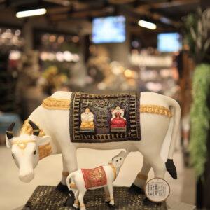 Divine Kamdhenu Cow & Calf with Ganesha & Lakshmi Idols